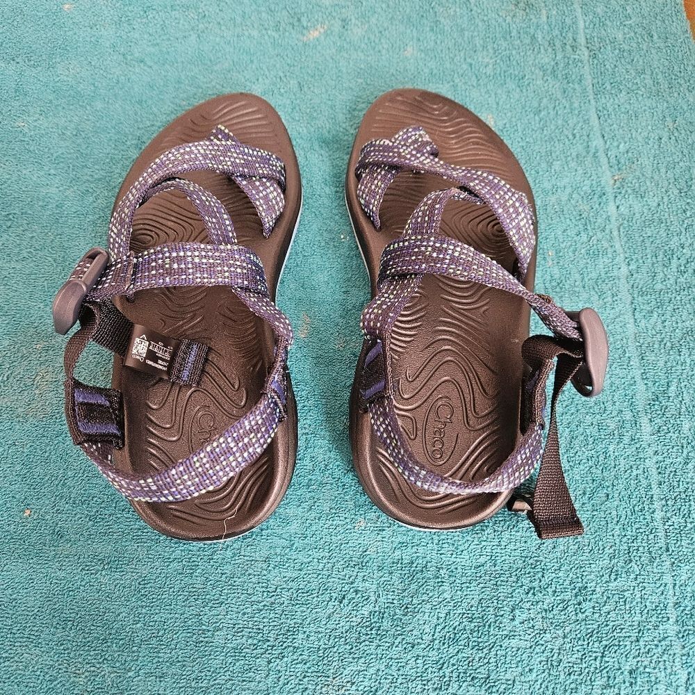 Chaco Z/2 women size 6 - Picture 2 of 8